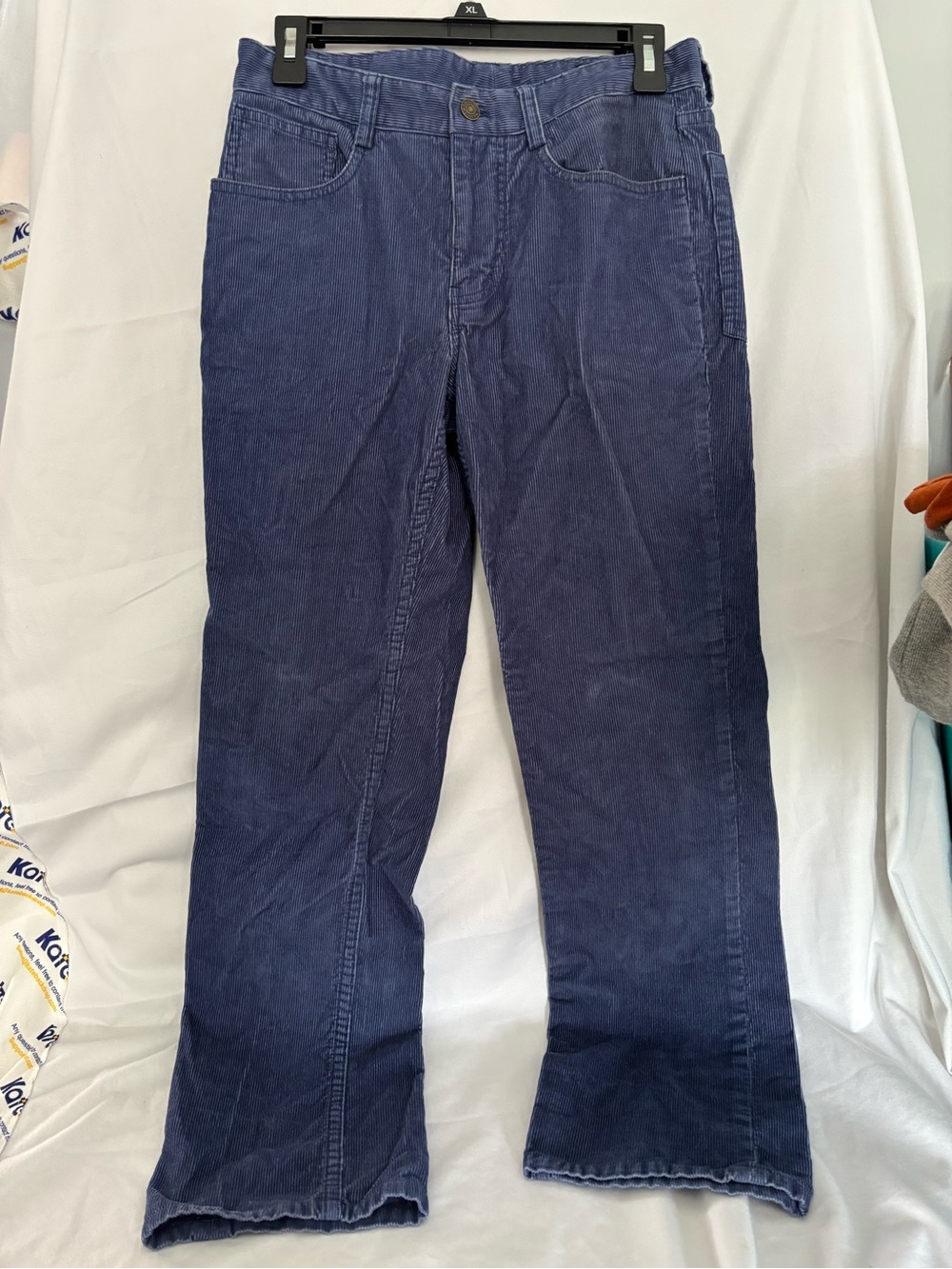 Men’s Vineyard Vines 28x30Navy Blue Corduroy Straight-Leg Pants